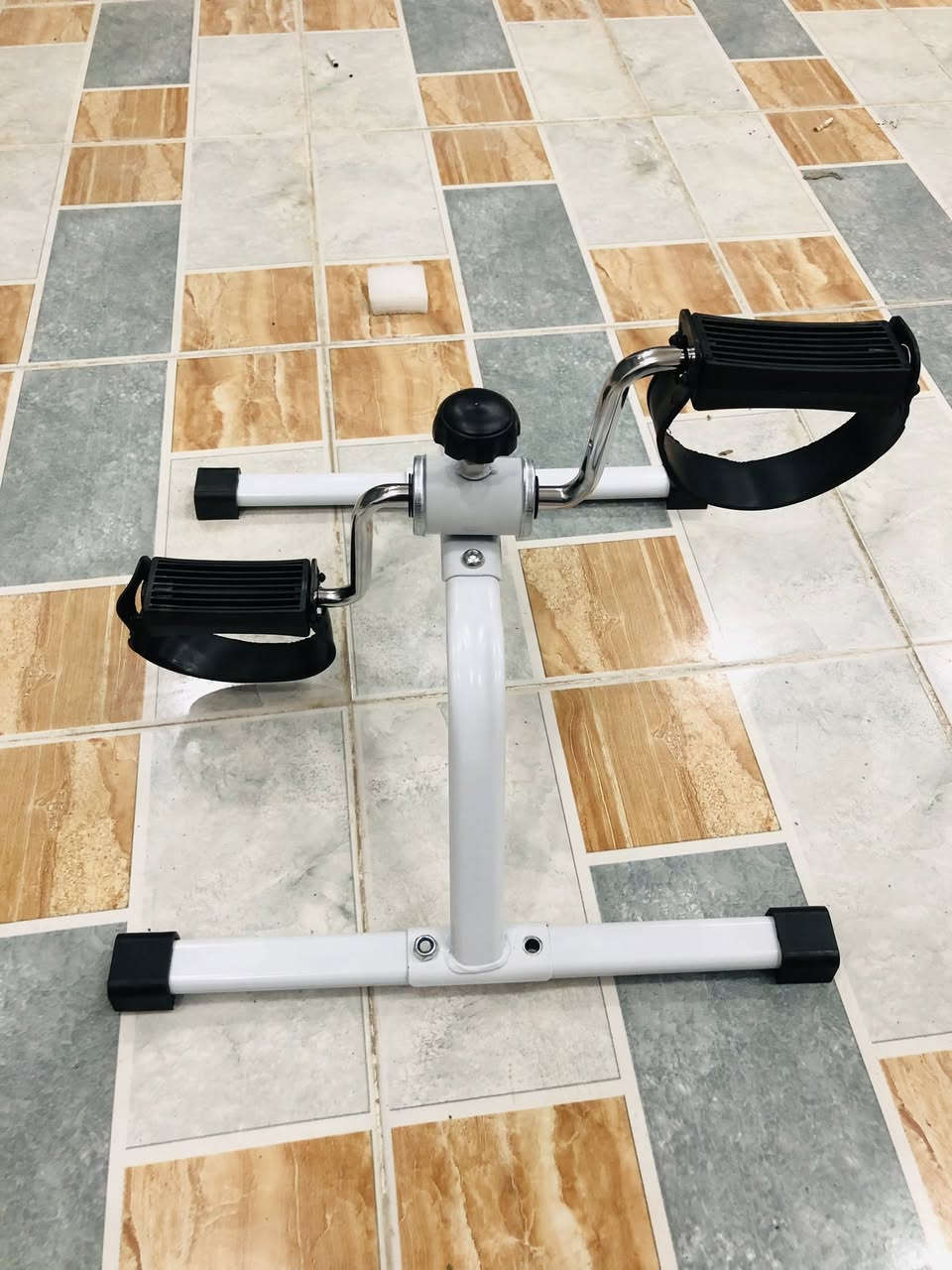 جهاز تدريب منزلي
بايسكل منزلي (بايدر)


**إذا كنت صاحب هذا الإعلان وتريد حذفه لأي سبب، رجاءا أرسل رسالة إلى الدعم الفني**