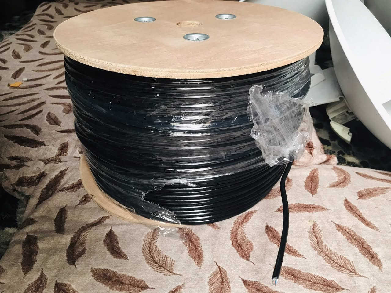 توفر غراض انترنت 
بورات بيم مستخدمات شي قليل وشرط الشغل وضمان
وراوترات بكافة انوعها 🥇
وعاكسات 🥇
و وايرات انترنت امتار ضمان سنة🥇
للستفسار *********** 
او المراسلة عل خاص
