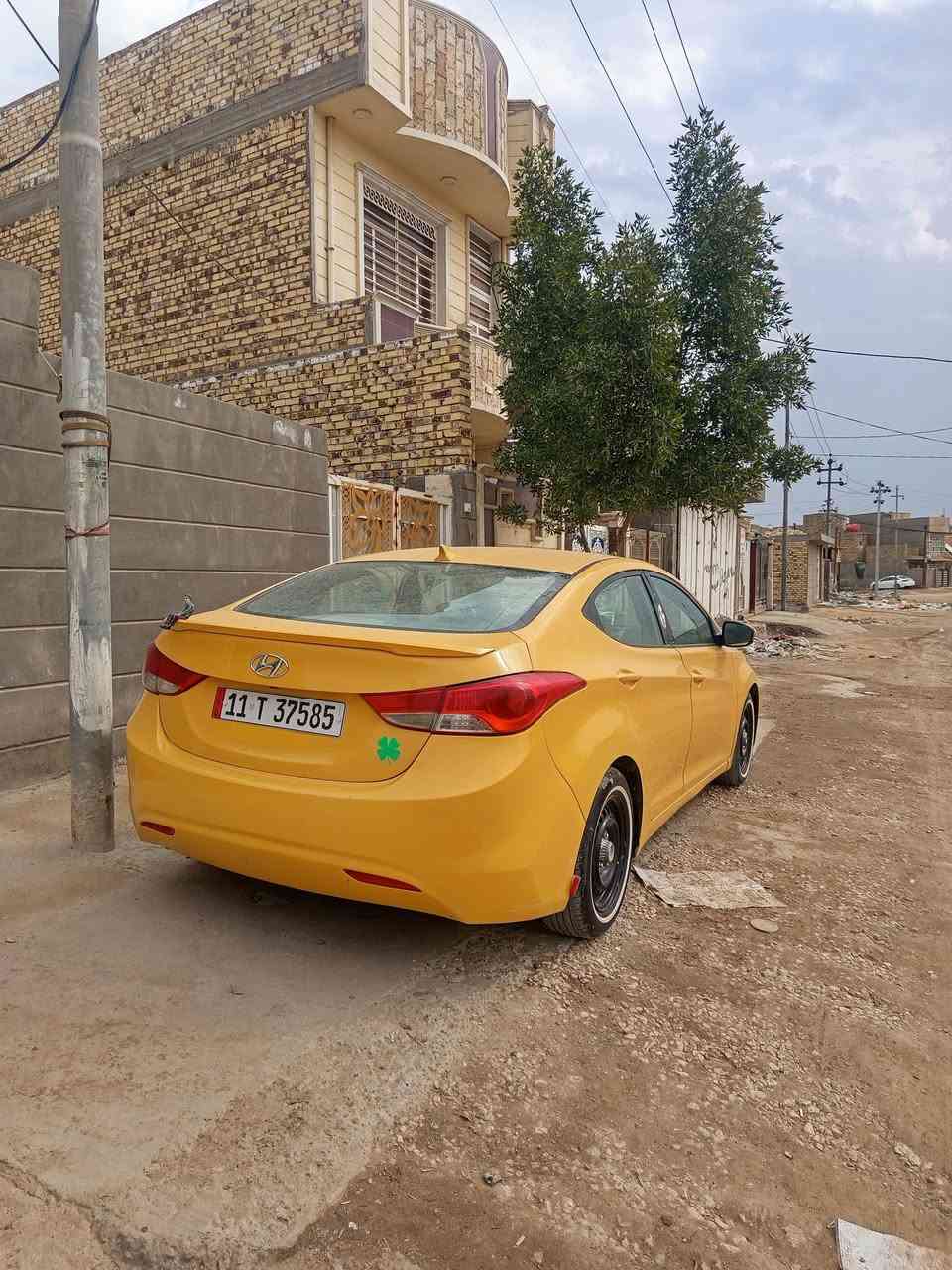 مرخصت مدير الكروب النتضره 13بسمي مصفره هيه وغرامه جمالغ امامي بس وبيه مكانات معجون منظومه زنون دوشمه نحله  سياره مال جناي مداور ثاني يوم جهازه *********** (100$)وبيه مجال
