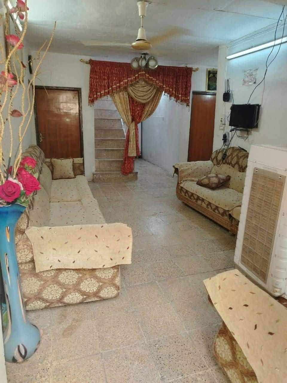 دار للايجار في حي البكر قرب مول اسطنبول مساحه ٢٨٠ متر الطابق الارضي كراج مطبخ هول استقبال ومشتملات الطابق الثاني غرفتين نوم بدل الايجار ٤٥٠ الف 
للاستفسار مراجعه مكتب قصر الامراء للعقار الكائن في حي البكر شارع الكنيسة مقابل كنيسة تايتنك  ***********# *********** #عقارات_الموصل #الموصل_ام_الربيعين
