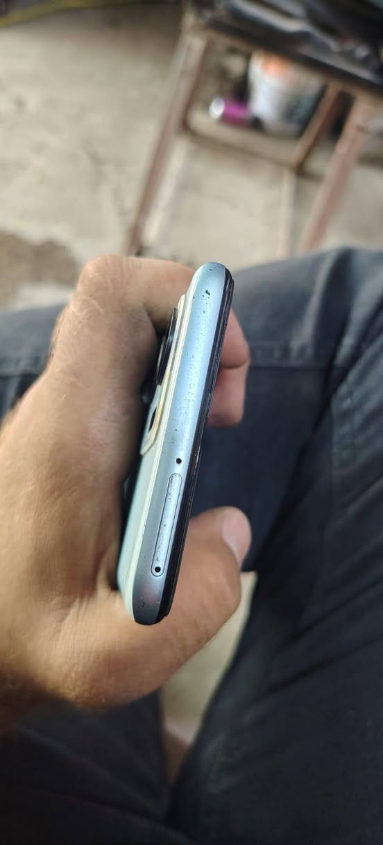هونر x7a
مستعمل استعمل شخصي

الذكره 128

الرام  4

اصدار. 14

البطارية 6000

دقة الشاشة 720×1600

الموديل. RKY_LX2

الكارتون الشاحنة
للبيع  او مراوس حسب القناعة


**إذا كنت صاحب هذا الإعلان وتريد حذفه لأي سبب، رجاءا أرسل رسالة إلى الدعم الفني**
