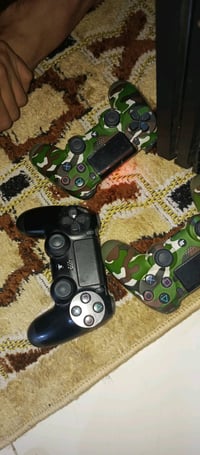 بلي ٤ برو • مهكر • ١تيرا