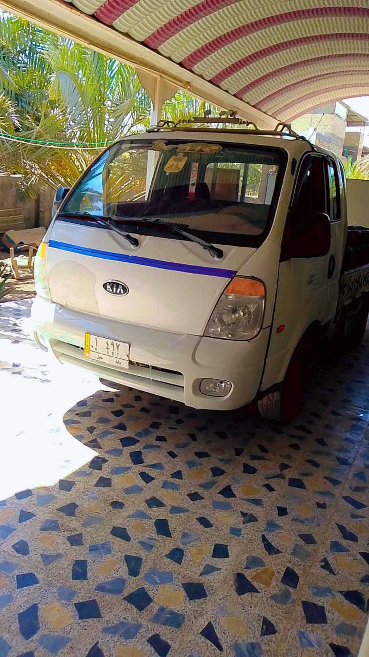 السلام عليكم كيه مع# الوكاله البيع مديل ٢٠٠٩ مكان نجف معمل النحف الشمالي  متواجد عل فيس، الرقم *********** بي واتساب متواجد اربعه وعشرين ساعه السعر خاص وبي خير الشراي ويدلل مداور ثاني يوم مكفوله بيع مستعجل حبايب
