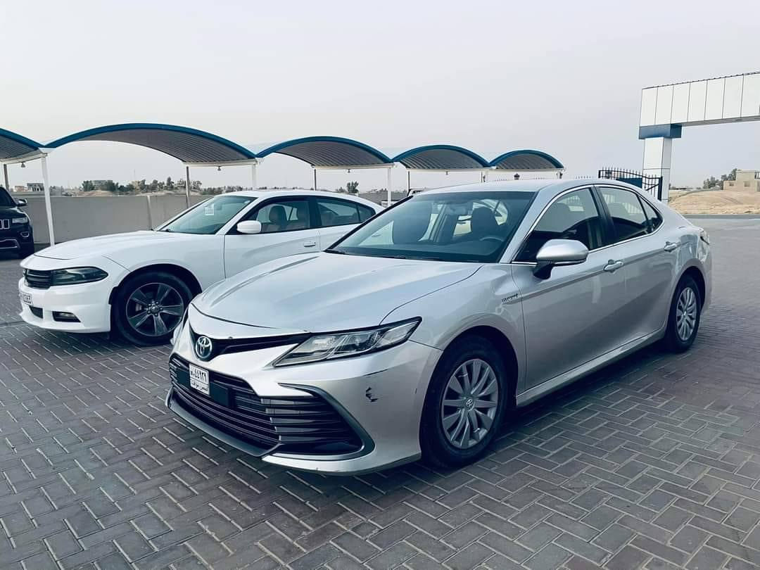 السلام عليكم 
للبيع 
كامري موديل 2022 وارد خليجي مواصفات LE هايبرد بصمه تشغيل عن بعد 
ماشيه 350 الف 
رقم صلاح الدين دولي باسم البايع شرط التحويل والوكاله 
گير ومحرك  شرط صدر جديد وتايرات جديده 
بيها قطعتين صبغ شرط الفحص 
 بدون دواخل بدون ايرباكات 
السعر 180 وبيها مجال 
عنوان السياره صلاح الدين الشرقاط الساحل الايسر 
للاستفسار الاتصال على الرقم التالي 
***********
