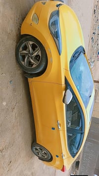 النترا تسكي  2012  محرك 1800وارد خليجي فتحه بالسقف مصفره هيأه وغرامات ...