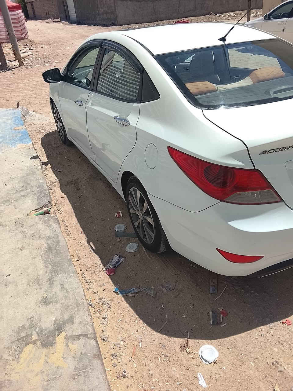 السلام عليكم اكسنت للبيع وارد خليجي موديل 15 كفاله ضربه تبديل وصبغ ماكينه 1600 خير من الله جاهزه تبريد حداده تخم تاير سياره فول مواصفات رقم بصره سنويه 28 الاتصال للاستفسار على الرقم فحص بيها راح انشره بالصور السعر 95 رقم الهاتف ***********

