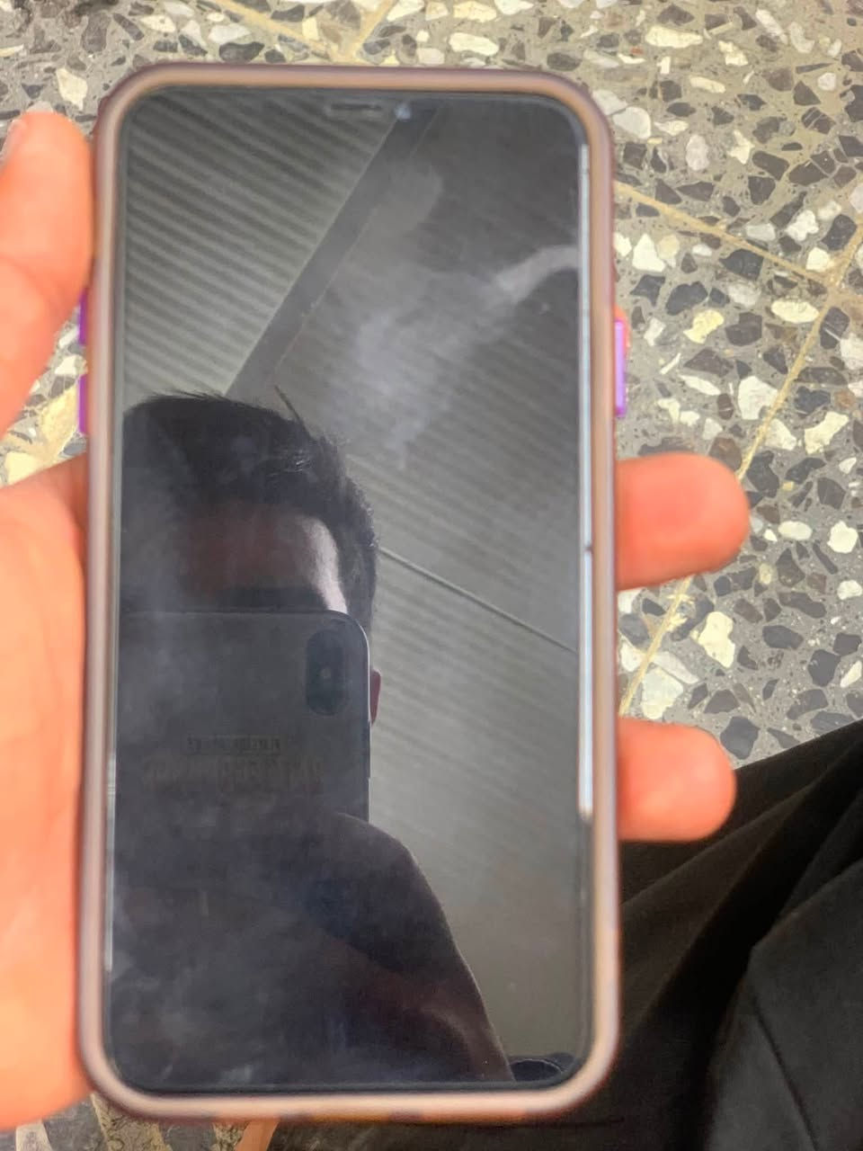 السلام عليكم اكس ماكس نضيف كلش مستبدل فقط بطاريه لباقي كله شغال فيس ايدي شغال   السعر ٢٠٠ رقم***********
