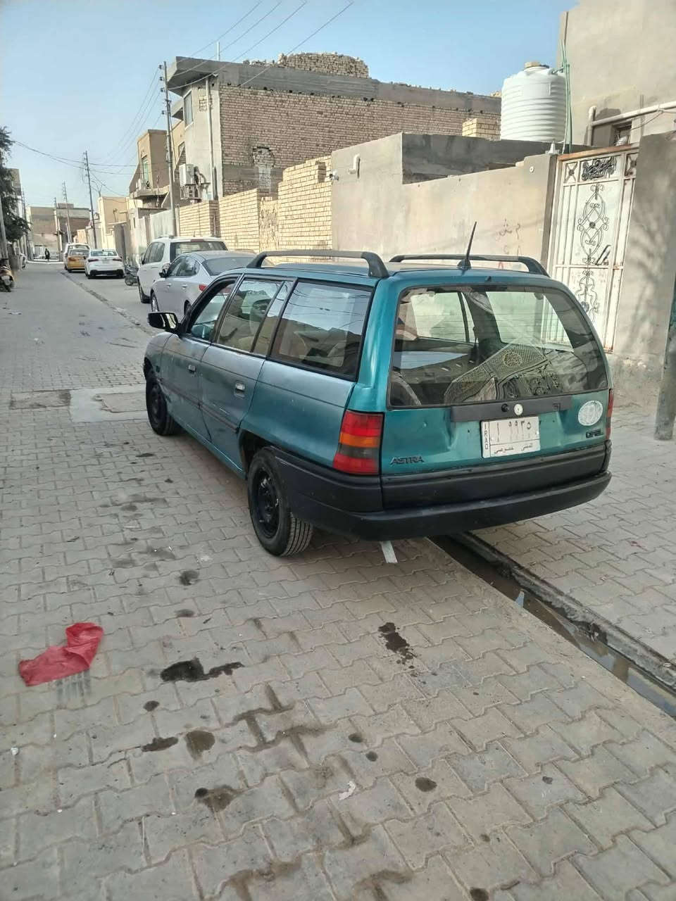 سلام عليكم مكلف بل نشر أوبل استره ستيشن موديل ٩٣محرك ١٦ سياره خير من الله مكينه وگير شرط حداديه جديده تخم تاير كهربايات شغاله كابريته ودوش جدد ستوني شادهن سياره ماتخسر عليها بس دهن و بانزين
*********** واتساب أو اتصال
