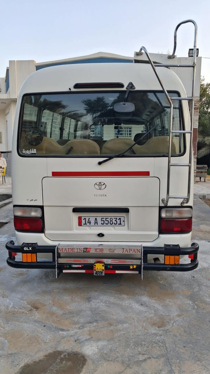 السلام عليكم 
كوستر ١٤ رقم بصرة انكليزي بسمي كشن استاركس منظومة غاز ١٠٠ لتر حدادية جديدة دوشمة جديدة برد جديدة السياره نظيفة مال جناي هيئة مجددة السياره بيهة ملاحظات مأشرة بالصورة السعر ٣٣٠ و بيهة مجال مكان الديوانية ***********
