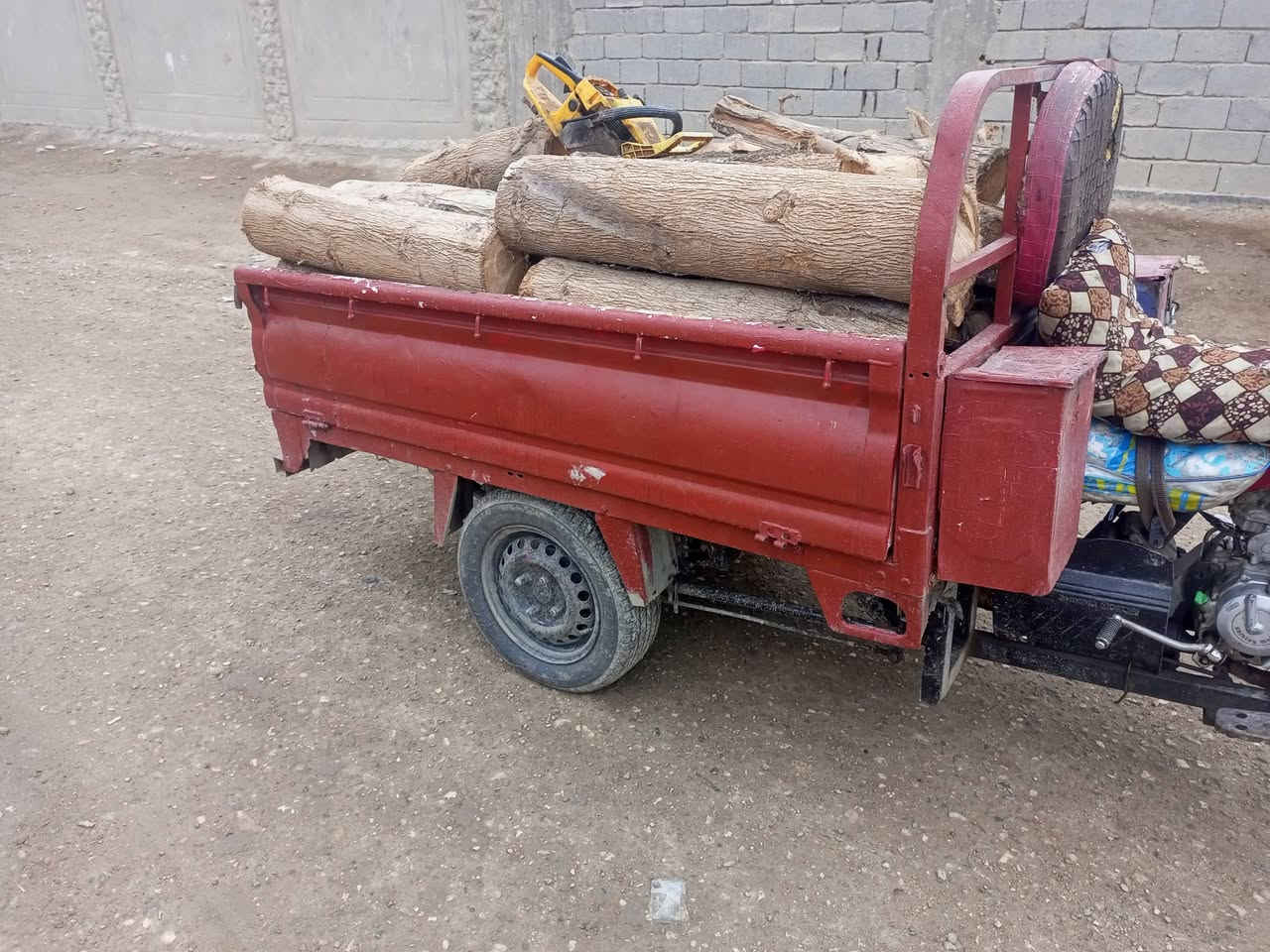 السلام عليكم ستوت للبيع موديل 14 فصولي سعر 1,350 اوراق اصوله***********
