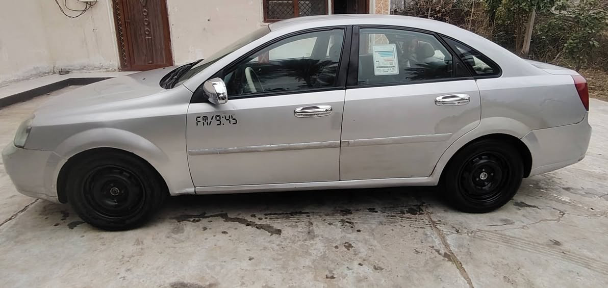 سلام عليكم. للبيع. اوبترا 2007 سياره جاهزه من كلشي تبريد كير مكينه  و السونار مرفق ب الصور أدناه مكاني كربلاء. ***********. السعر ٦٥ بيع فقط
