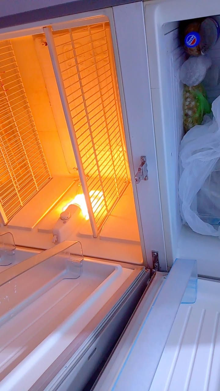 اغرض نضيفه للبيع  مال بيت نضافتهم واضحه  مابيهم اي مشكله ثلاجه حجم كبير وتخم تفصال خشب ثكيل ٩ مقاعد نضيف ومابي اي عيب المكان بغداد المشتل


**إذا كنت صاحب هذا الإعلان وتريد حذفه لأي سبب، رجاءا أرسل رسالة إلى الدعم الفني**