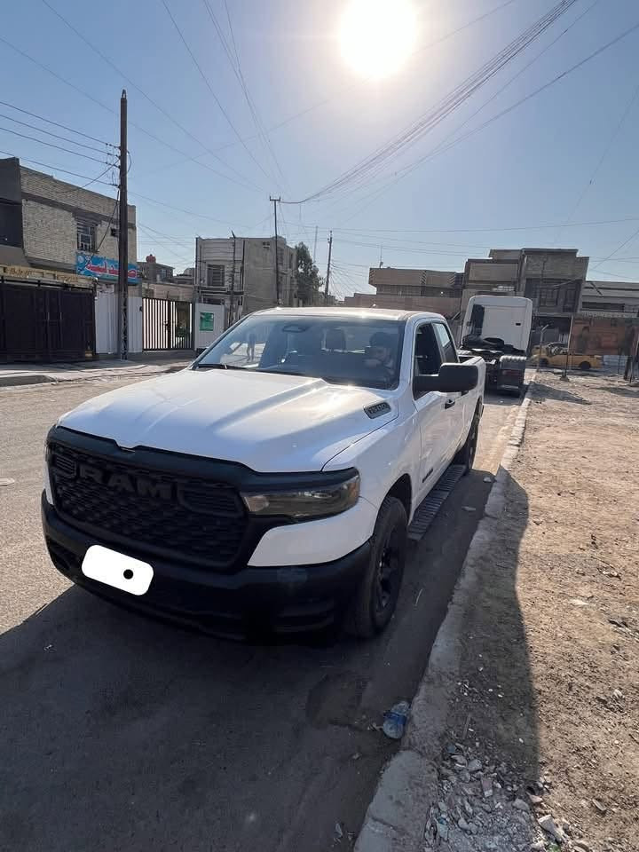 السلام عليكم

RAM 1500  Tradesman eTORQUE  2025
4X4
دوج رام موديل 2025 شكل جديد
دخول جديد

مواصفات Tradesma 

باب قصير بدي طويل

محرك 3600 سته سلندر‌
                                              
ماشیة/ 12 الف 

موصفاته

شاشه وسط

رادار

اتو ستوب

تحكم ستيرن 

نقطة العمياء

تحديد المسار

حساسات امامي وخلفي

كشنات جلد 

ويل سبورت سعرهم 800$

تخم تايرات دنلوب الياباني

بصمه

تشغيل عن بعد‌     

حادثهة جاملغ وشبر بنيد 

ايرباك سستم  

السعر 300 وبي مجال بسيط 
                                                                                     
مکان سیارە  بغداد

الاتصال  ***********
