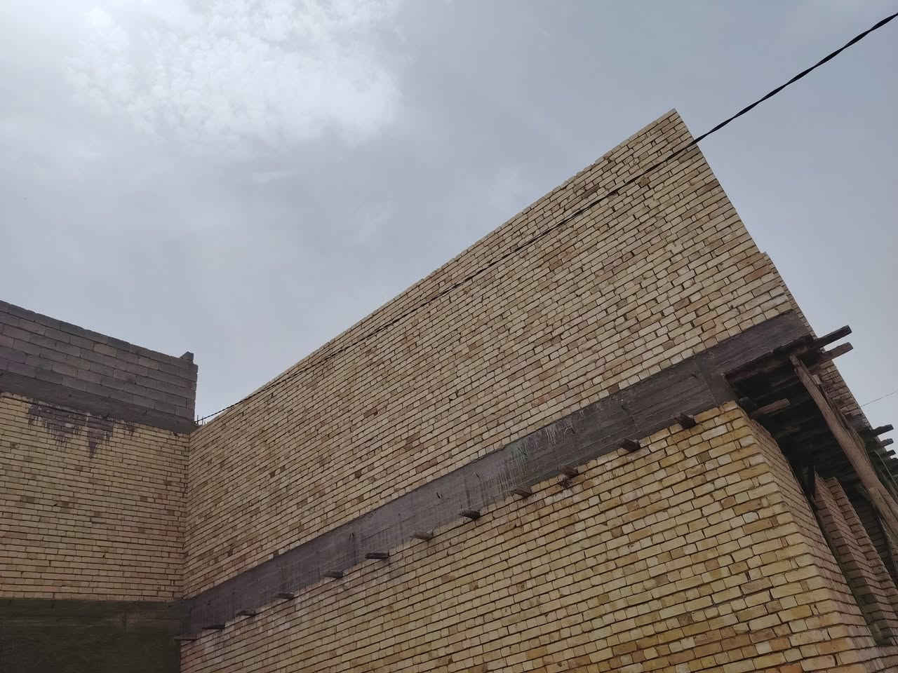سلام عليكم خلفه بناء درجه اولى التزام بلعمل
شغل نضيف الاتصال ***********
أو *********** في كربلاء فقط
