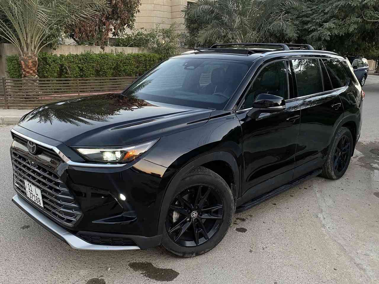 السلام عليكم

گراند هايلندر بلاتينيوم 2024 هايبرد ماكس فول

السياره اعلى مواصفات 

خمس كامرات 

بنوراما

داتا شو

بصمات ابواب

كشنات جلد كنتارا 

مقاعد تدفئه تبريد

سستم صوت JBL

خمس رادارت ٣ اماميه وثنين خلفي

حساسات امامي خلفي

شاحن وايرليس

محرك 2400 هايبرد تيربو 

لايت LED

سبعه راكب

وباقي المواصفات المعروفه

السياره باسمي

بدون تبديل اي قطعه

صبغ باب السايق وحافة الجنطه

والباقي راجع بارد

بدون اي نقص

ايرباك ستيرن وبرده ومسستم

مكانها اليرموك

السعر 340

***********
