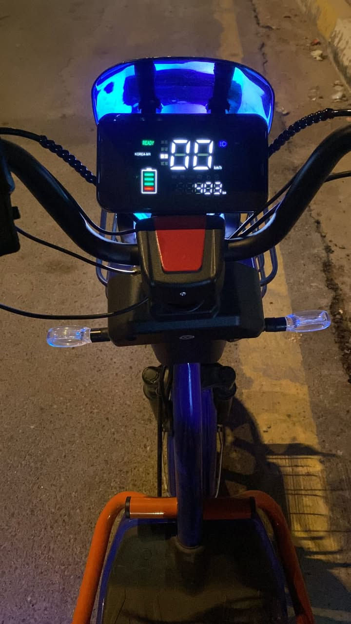 سلام عليكم
دراجه شحن للبيع 
موديل ٢٠٢٥ 
٥ بطاريه ليثيوم 
السرعه ٩٩
بعده جديد صارله شهرين من انفتح من الكارتون 
شاحنه اصليه 
السعر ٥٠٠ وبيه مجال 
للستفسار 
اتصال أو مراسله على الخاص
***********
@إشارة
