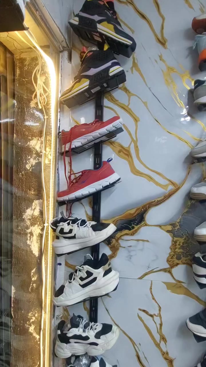 عرض التخفيضات👈 جميع القطع 👟👞داخل المحل على 5000 ألف فقط بعد الإفطار الامين الثانيه شارع النواب قرب تقاطع الزهور بتجاه المركز الصحي #الجميع


**إذا كنت صاحب هذا الإعلان وتريد حذفه لأي سبب، رجاءا أرسل رسالة إلى الدعم الفني**