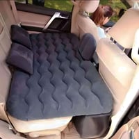 هذا مرتبة هوائية للسيارة يمكن استخدامها في المقعد الخلفي لتوفير مكان ن...