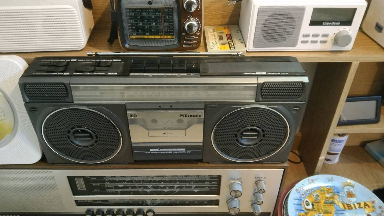 مجموعة اجهزة منوعة مختلفة للبيع
شرط العمل والنظافة بدون اي خلل او صيانة


**إذا كنت صاحب هذا الإعلان وتريد حذفه لأي سبب، رجاءا أرسل رسالة إلى الدعم الفني**