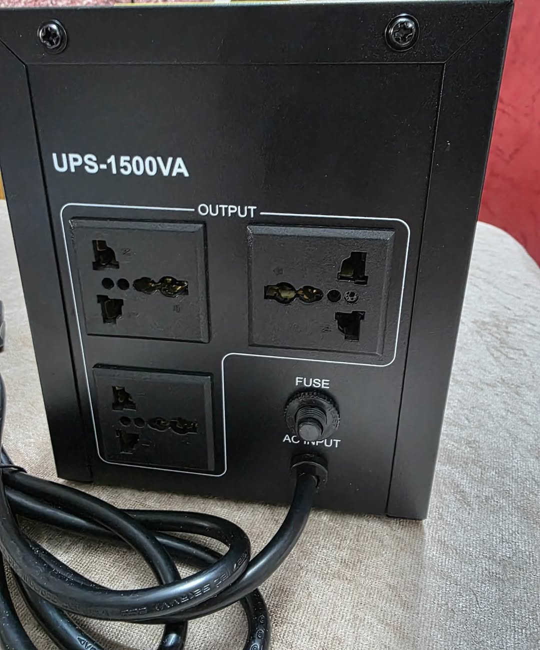 مرحبا شباب عندي Ups 1500 اوف لاين ضمان سنه من النبع بعده جديد مستعمل اقل الشهر السعر 80 الف والتواصل على الرقم *********** ما متواجد عالفيس
