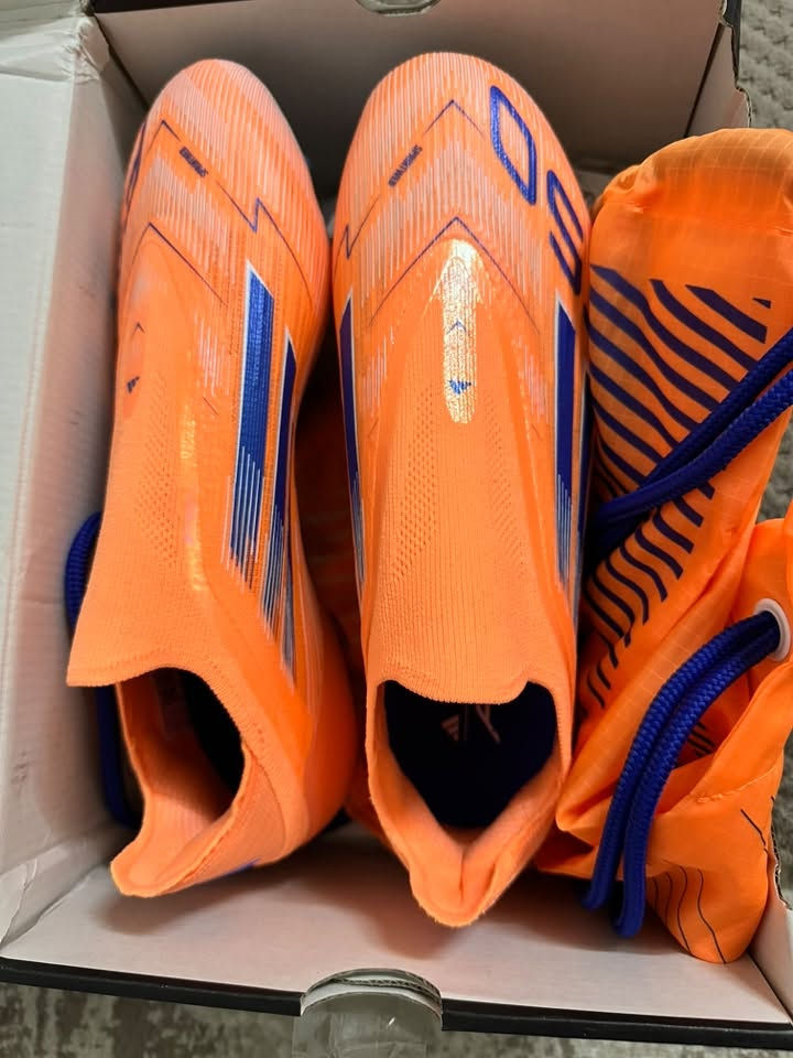 adidas F50 درجە 1
رقم 40


**إذا كنت صاحب هذا الإعلان وتريد حذفه لأي سبب، رجاءا أرسل رسالة إلى الدعم الفني**