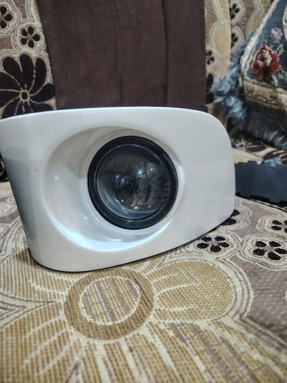 سلام عليكم بجكترات شاهينه ابيض صدفي زيرو ودوس زيرو مكاني البصره قضاء المدينه رقم الهاتف ***********
