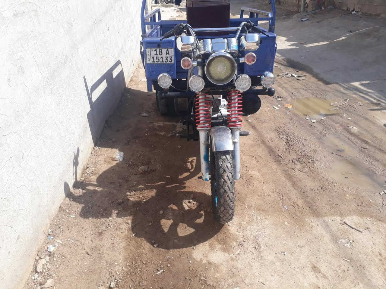 السلام عليكم ستوته جمرة للبيع موديل 2023 كهربائيات شغال نكرة سلف السعر مليونين و400 رقم انكليزي بأسمي المداور ثاني يوم العنوان النجف الاشرف الاتصال على رقم ***********
