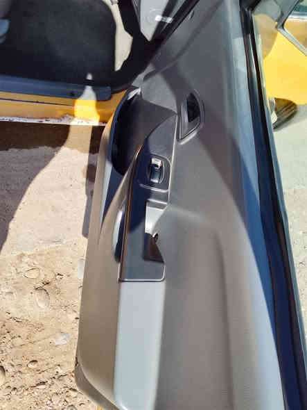 السلام عليكم ورحمة الله وبركاته 
سايبا موديل 2015 
بدون ضربه قويه سياره صافيه خير من اللة 
السعر 35 وبيه مجال للطيبين
رقم الموبايل ***********
