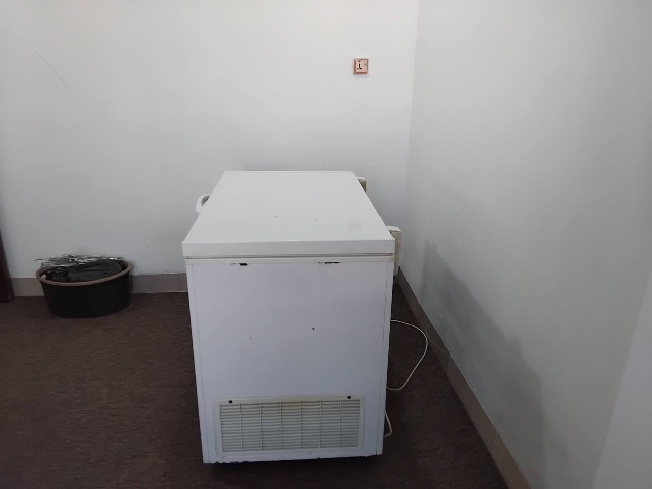 مجمدة للبيع وشغالة شرط المكان سميل


**إذا كنت صاحب هذا الإعلان وتريد حذفه لأي سبب، رجاءا أرسل رسالة إلى الدعم الفني**