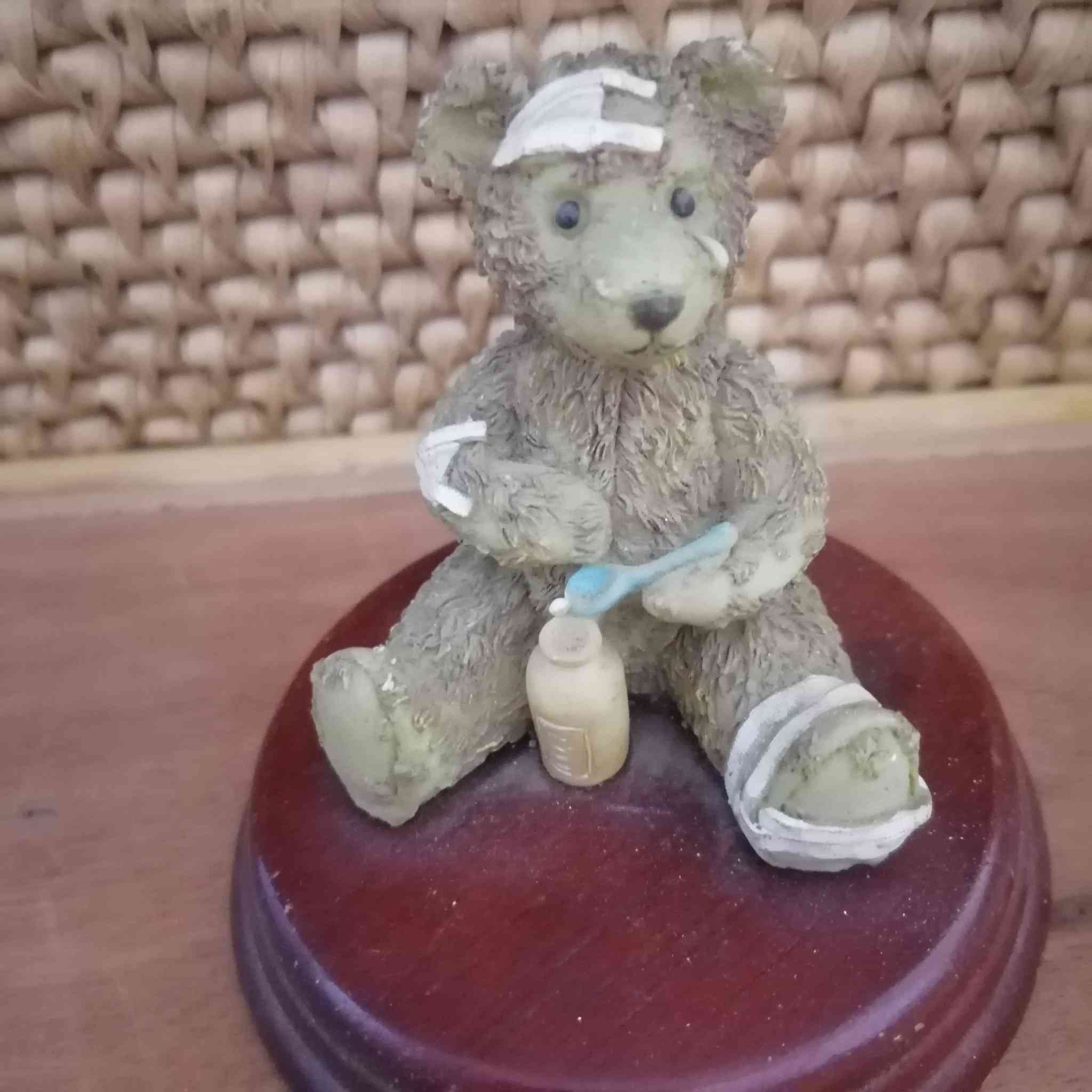 متوفر قطع رزن كل قطعه وسعره


**إذا كنت صاحب هذا الإعلان وتريد حذفه لأي سبب، رجاءا أرسل رسالة إلى الدعم الفني**