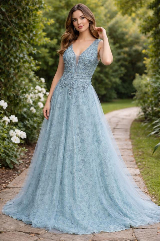 مرحبا  ؏ــنـدي بدله مهر او حنه للبيع وقفطان بسعر مناسب للتواصل واتساب ***********
