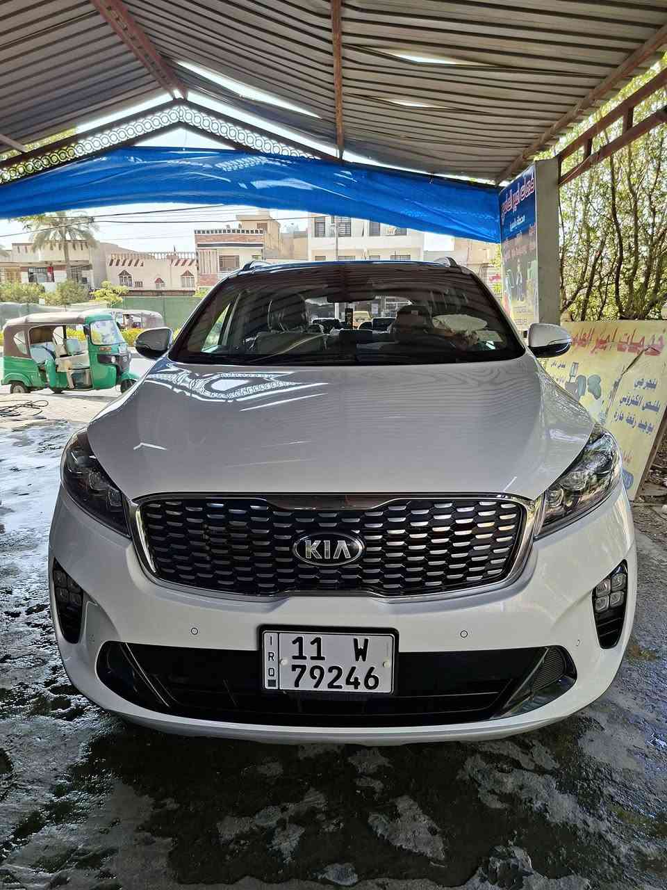 السلام عليكم سورنتو موديل ١٨ ماشي ١٠٨ الف سيارة جديدة كلش سبير منازل العنوان بغداد البياع سعر ٢٦٠ وبيها مجال قليل كلش ***********
