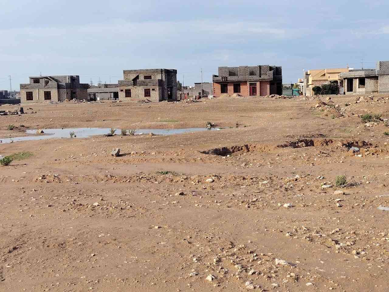 السلام عليكم
قطعتين طبك طابو صرف للبيع قرب محولة الكهرباء مقابل المستشفى الجديدة
الارقام القطع (1)9715(2)(9716)
المساحه الكليه 500متر
السعر خاص
للاستفسار على رقم ***********
