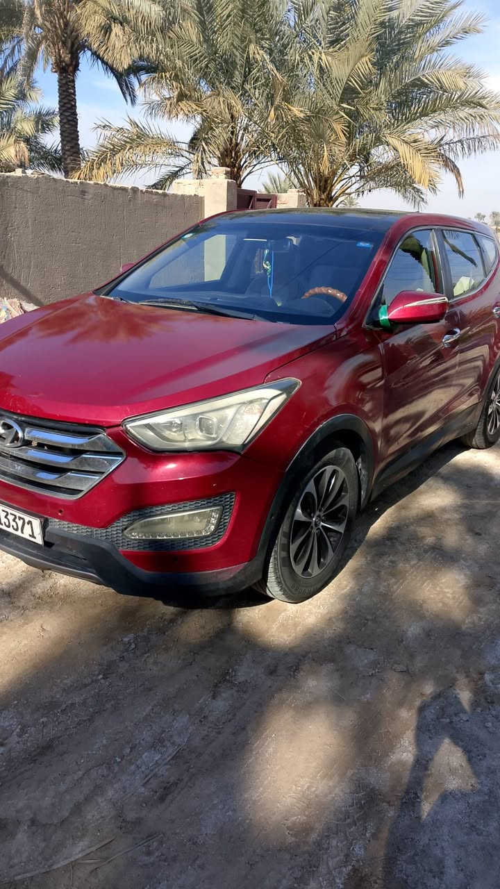 سنتافي وارد امريكي موديل 13
مكينه 2400كير مكفول سنويه جديده

رقم بغداد انكليزي سياره حلوه حادث جاملغ بنيد 

بس مكان بابل شوملي. سعر125وبيه مجال

  رقم الموبايل***********
