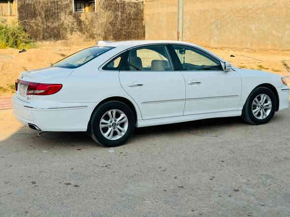 ازيره موديل ١١ رقم بغداد بسمي محرك ٢٧٠٠ السعر ١٣٠ بيها مجال العمله  العنوان ميسان علي الغربي للاستفسار اكثر اتصل على الرقم غير متواجد ع فيس دائما ***********
