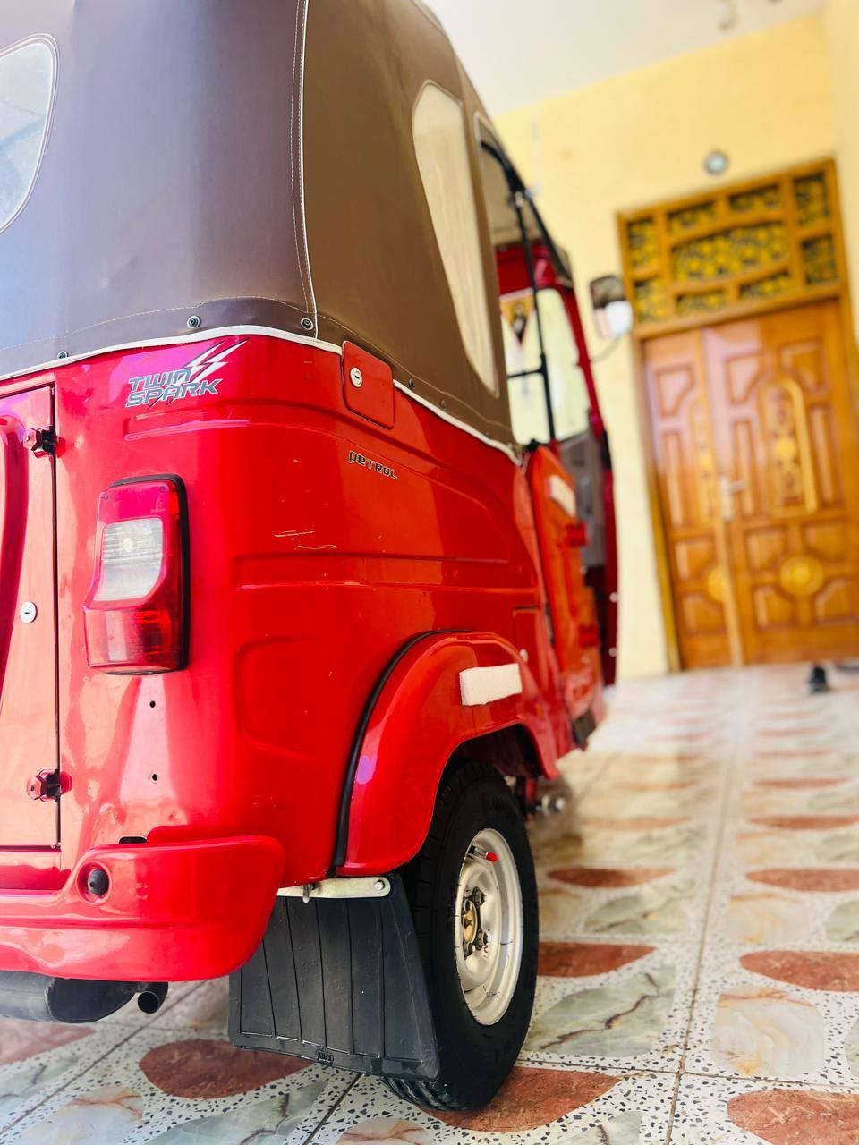 تكاك لبيع مديل 2022شهر 12يوم 30محسوبه عل 2023.. كفاله عامه من تفيلس وشراي يتصل عله هاذ رقم ***********...
