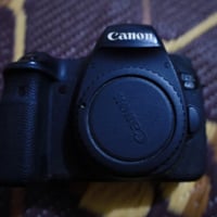 للبيع كامرا كانون 6d الحديثة  نضافه 100% ملحقات   عدسه 70-300 استبلايز...