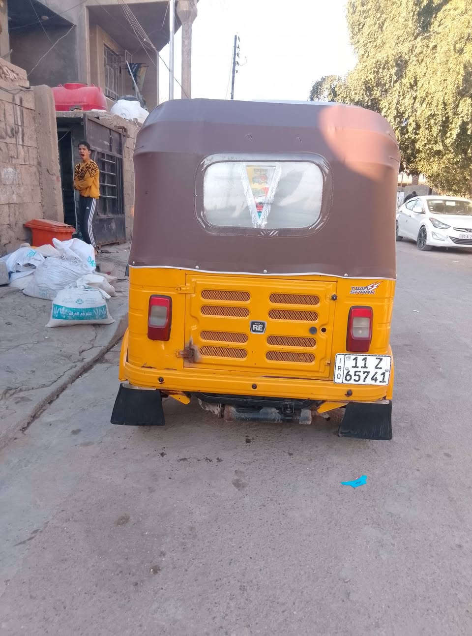 سلام عليكم تكتك 19 رقم وسنويه مكفوله من صبغ والمعجون تكتك جديده تراي زيرو مكان كماليه تصال *********** سعر 6 وبيه مجال قليل
