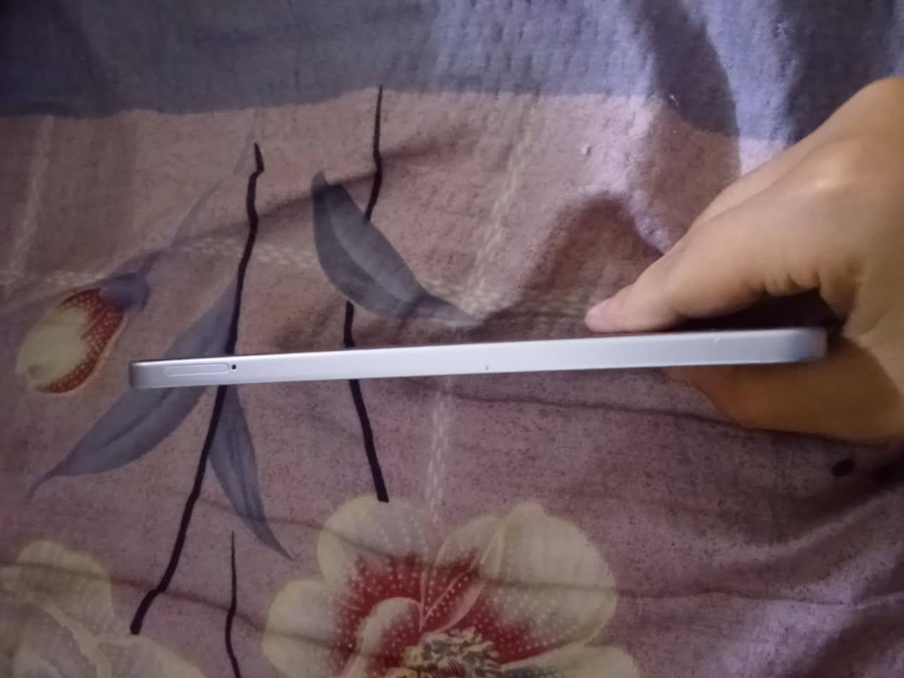 سلام عليكم جهاز انفنكس هوت 60 برو جهاز نضيف كلش نضافه 95 بالمئة كامله غراضه سعرة 185 بي مجال تحياتي..


**إذا كنت صاحب هذا الإعلان وتريد حذفه لأي سبب، رجاءا أرسل رسالة إلى الدعم الفني**