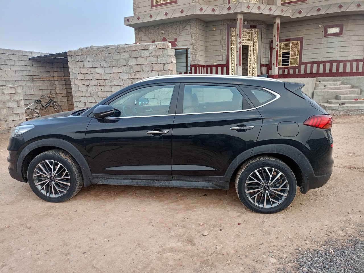 السلام عليكم
توكسان موديل 2020
خليجي محرك كير شرط محرك 20 المرغوب
السياره مكفولة كلين لاشخط ولابارد
سايد بريك برجل
جي بي اس
تبريد قطعتين
شاشة الأصلية
السعر ٢١٥ ورقة
رقم الهاتف ***********
