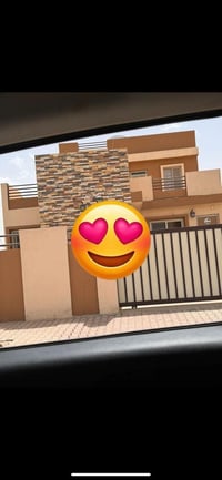 مجمع مدينتي السكني حي الورود • ٢٠٠م • ٣ غرف