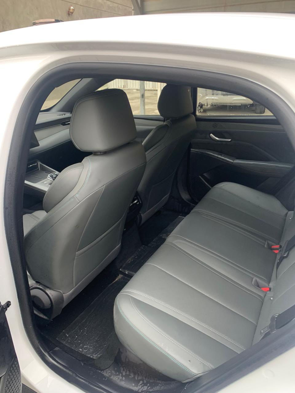 سلام عليكم البيع جن بلاص داخل زيتوني مكاني بغداد حي عامل سياره زيرو ماشية الف غراضه كله كاملة السعر ١٨٥٠٠وبيه مجال ***********
