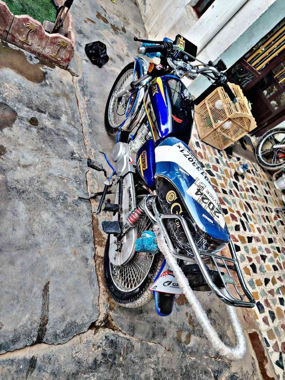 س ع ماطور اربعه كير سونيك الأصلي باب اول نضيف كلش محرك كير كهربائيات دشبول إلكتروني كامل شغال مابي اي نقص جاهزه الدرجه موديل 24 الشراي يجي خاص رقم موبايل *********** المو شراي لا يكسر بل سعر
