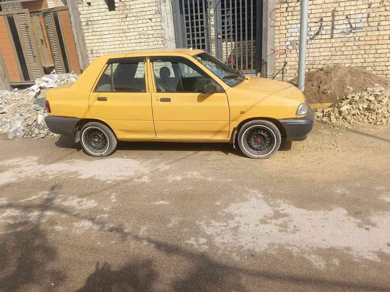 السلام عليكم سايبا موديل 2015 مصبوغه عام جمالية سيارة جاهزة الف متصرف عليه هيئة وغرامات مصفرة ما عليهه سيارة بسمي تحويل ثاني يوم سعر 30 وبيها مجال حك الجية عنوان بغداد العبيدي ت ***********
