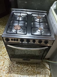 طباخ للبيع شرط شغال السعر80وبي مجال التواصل على الرقم07719519780