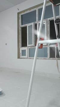 كادر التغيير صبغ ديكورات استروبول عازل الأسطح 07723354762