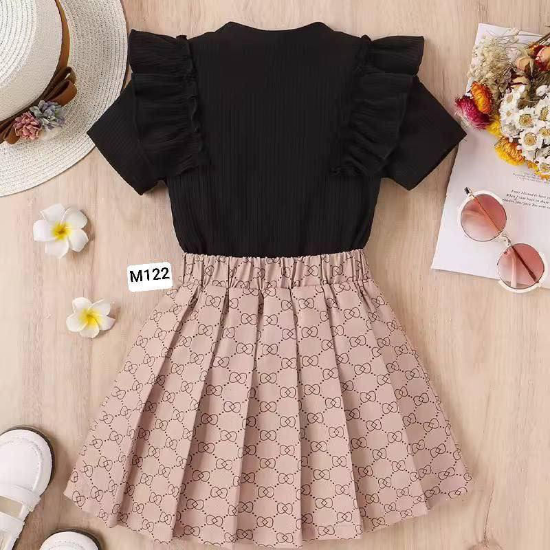 ✨ أناقة الصغار تبدأ من هنا ✨
تشكيلة مميزة من ملابس الأطفال بخامات ناعمة وتصاميم راقية
راحة تدوم… وأناقة تليق بطفلك 🤍

📏 المقاسات: متوفرة
🎨 ألوان اصفر ابيض اسود

💰 السعر: ١٠ الاف دينار عراقي

🚚 توصيل لجميع المحافظات
📩 للطلب مراسلتنا عبر الخاص

بيت ريتا… لأن التفاصيل تصنع الفرق 🌸


**إذا كنت صاحب هذا الإعلان وتريد حذفه لأي سبب، رجاءا أرسل رسالة إلى الدعم الفني**