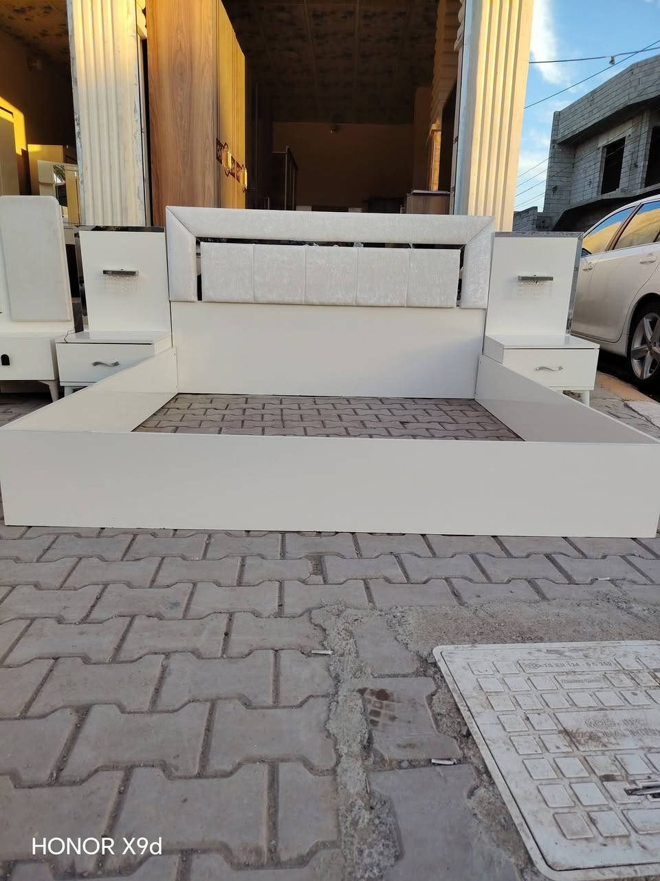 سلام عليكم غرفه تركي 5قطع تعتبر جديد بيع اومراوس العنده غرف نشتري التفاصيل خاص ***********
