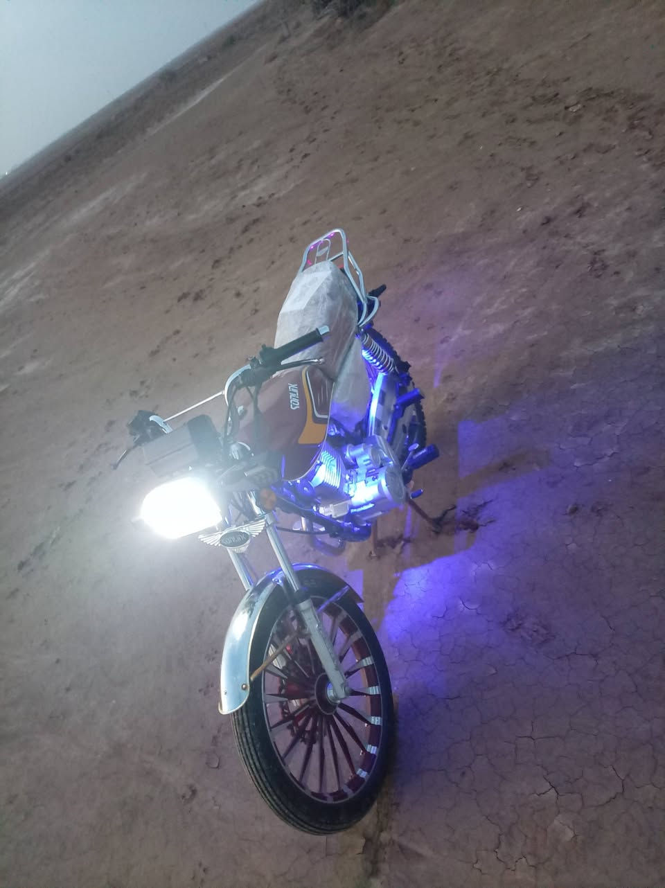 سلام عليكم سيفان 2024مكفوله كفاله عامه تخم تاير وضع شركه مكان. واسط العزيزيه اتصل وبل خدمه ***********
