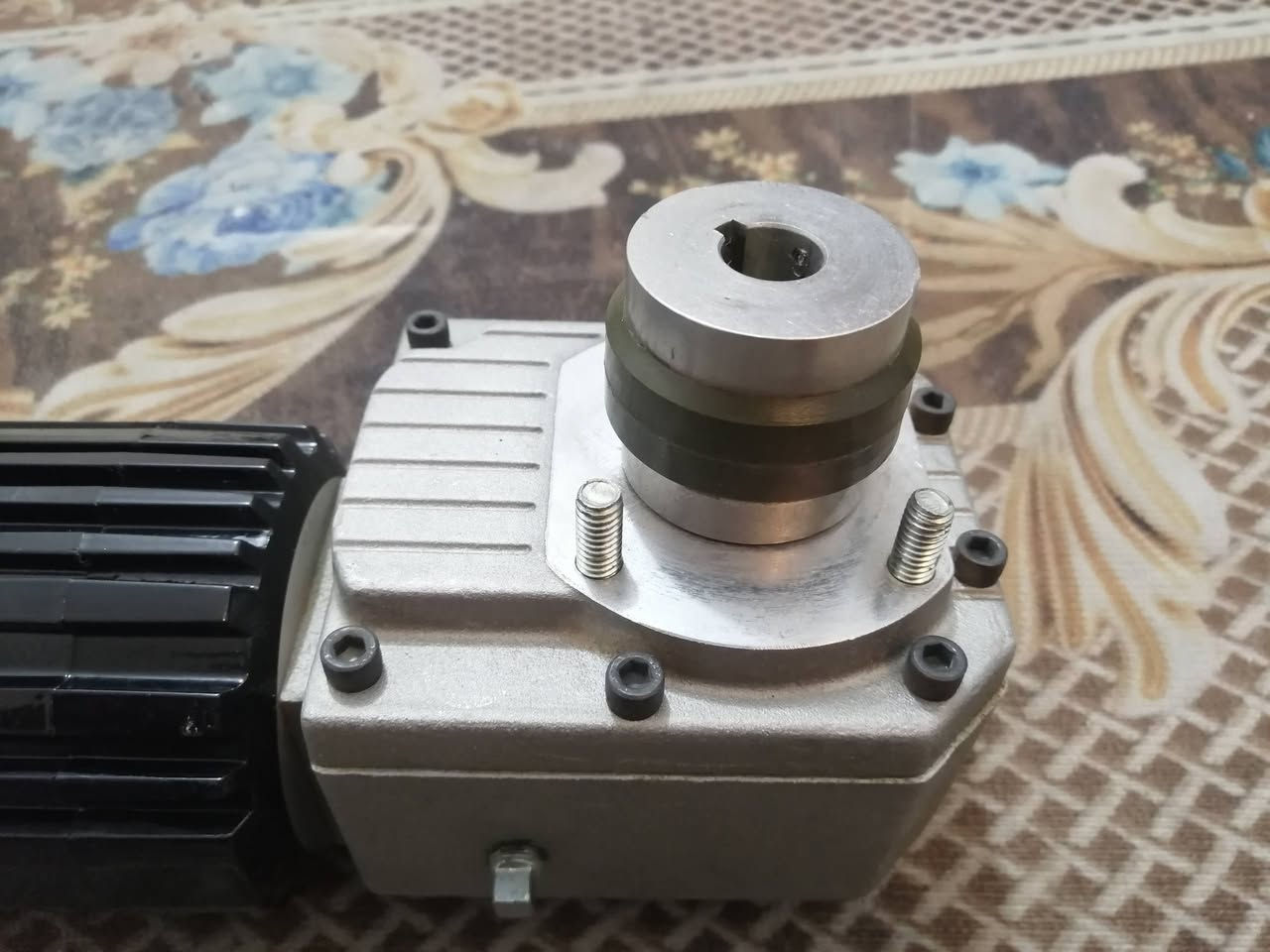 السلام عليكم
ماطور كير بوكس 220v أمريكي
يشتغل الاتجاهين
السعر 40 الف مع التوصيل


**إذا كنت صاحب هذا الإعلان وتريد حذفه لأي سبب، رجاءا أرسل رسالة إلى الدعم الفني**